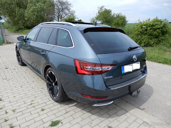 Škoda Superb 3 kombi 2.0 TDi 110KW DSG Style - 6