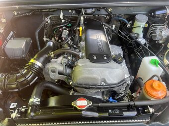 Suzuki Jimny 1.3i , 2010 - 6