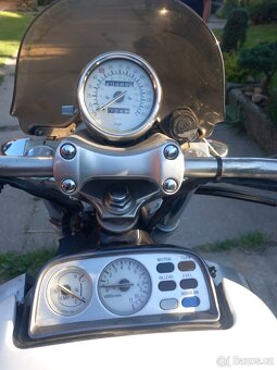 Yamaha V-Max - 6