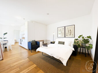 Pronájem bytu 2+kk, 45 m2, Praha - 6