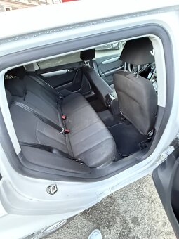 Volkswagen Passat B7 • 2.0 TDI 103 kW • Automat • Serviska • - 6