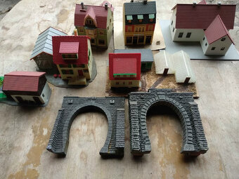 domečky k vláčkum velikost N H TT - 6