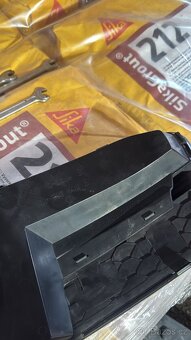 Audi Q5 – přední levá mřížka (MLHOVKA) - 6