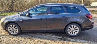 Astra J sports tourer - 6