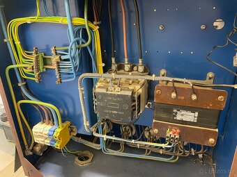 Stavební rozvaděč s elektroměrem a proudovým chráničem - 6