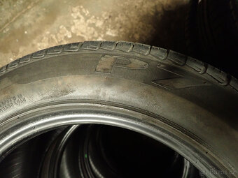pneu 225/55 R16 - 6