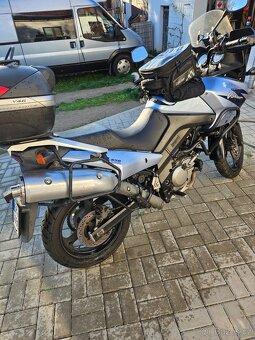 Suzuki V-Strom 650, r. v. 2006 - 6