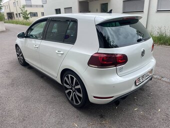 VW Golf VI GTI 155 kW 2.0 DSG Adidas Edice - 6
