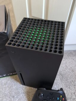 Prodám Xbox Series X 1TB - 6