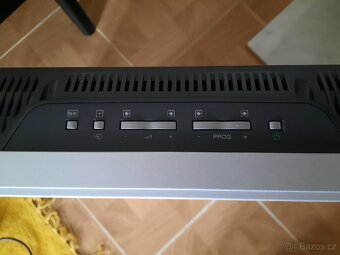SONY Bravia KDL-26S2020 LCD televize 26"/66cm - 6