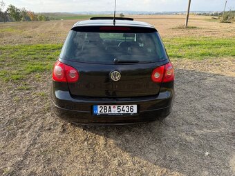 VW Golf 5 1.6 Gt line 2007 5dveř vyhř sed. - 6