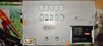 Originální autorádio VW Premium 7 s měničem na 6CD MP3 - 6