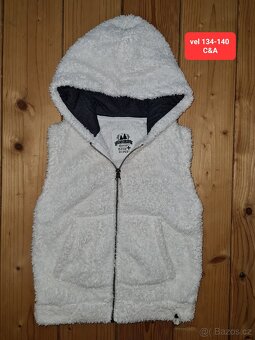 Vel 134-140 sety,mikiny,trička,leginy - 6