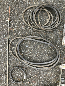 Prodám krabici ND dílů na staré Škoda 100/105/120 - 6