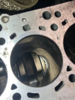 Blok klika N57  N57d30B - 6