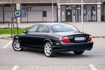 Jaguar S-Type 4.2 V8 Executive - 6