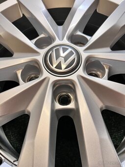 5x120 R16 Volkswagen T6 Multivan - TOP STAV - 6