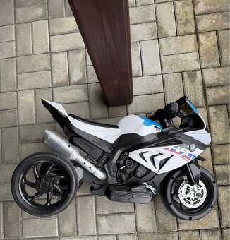 Elektrická motorka BMW HP4 RACE - 6