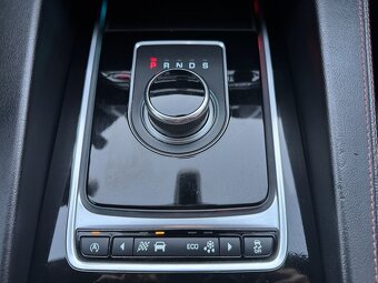Jaguar F-Pace 3.0d V6 S AWD Full LED Navi Kůže Ad.Tempomat - 6