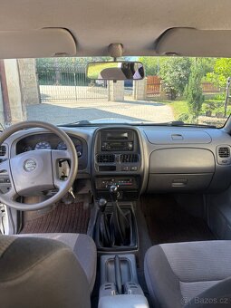 Prodám Nissan Navara D22, 2.5tdi, 98kw, 2005rok. - 6