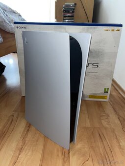 Playstation 5 (s Blu-ray mechanikou) - 6