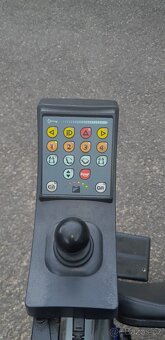 elektrický invalidní vozík - 6