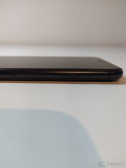 iPhone 7, 32 GB, černý - 6