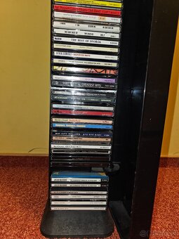 Stojan na 80ks CD SKYDISC s osvětlením na baterie+CD+DVD - 6
