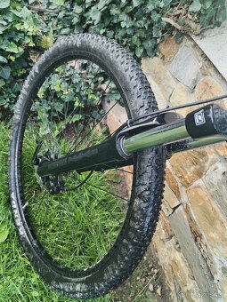 FOCUS - WHISTLER 3.6 29" Blue Green 42 Původní cena 18999 K - 6