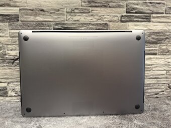 MacBook Pro 16" 2019 i7 / 16GB / 500GB / Pro 5300M - 6