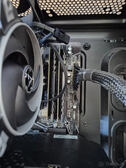 Výkonný PC Intel Core i9-10900F, Radeon RX 580 8GB, 32GB ram - 6