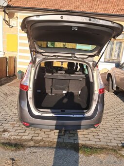 Renault Scenic - 6