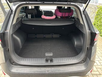 KIA SPORTAGE 1,6T, benzin 110kW/150 k - 6