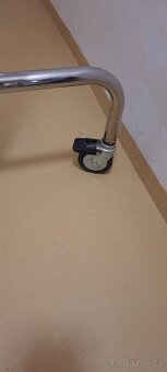 kovový stojan - štendr - 6