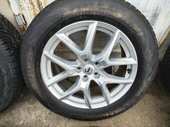 18"zimní alu 5x108 origo Volvo XC60 2.gen 235/60 Nokian - 6