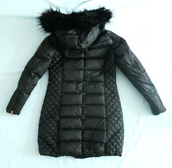 Péřová zimní černá prošívaná bunda, vel. 38, zn. Rockandblue - 6