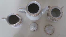 Prodám porcelánový zlacený servis - made in Czechoslovakia - 6