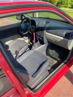 Renault clio 2 - 6