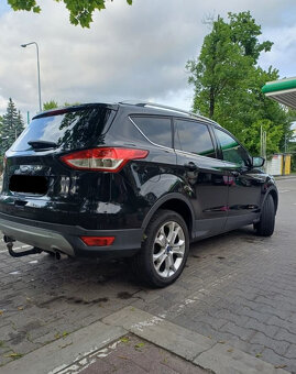 Ford Kuga 2.0 TDCi 4WD 4x4 Titanium - 6