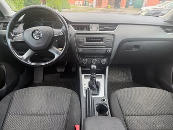 Prodám Škoda Octavia III 1.6 TDI DSG - 6