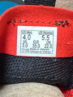 Vans Ultrarange Exo – Velikost 35 – Nové - 6