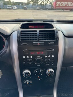 Suzuki grand vitara 1.9ddis - 6