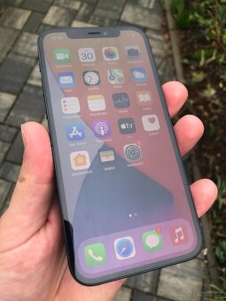 iPhone 12 64Gb v hezkém stavu....černý - 6