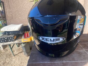 Přilba na motorku - 6