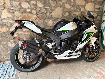 Kawasaki Zx10r - 6