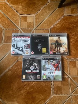 Herní set PlayStation 3 Slim + 2 ovladače + 29 her - 6