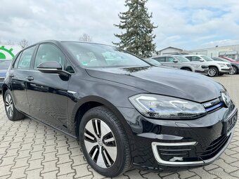 VW e-Golf 2020, LED, 100kw, 250km, Keyless, Tepelko, kůže - 6
