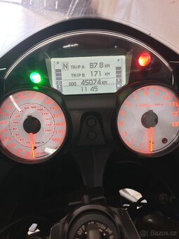 Kawasaki ZX14R ZZR 1400 - 6