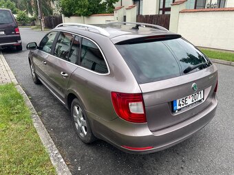 Škoda Superb 2.0 TDi 125 kW DSG Patchwork - 6