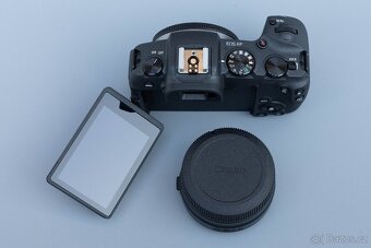 NOVÝ full frame CSC fotoaparát Canon RP + příslušenství - 6